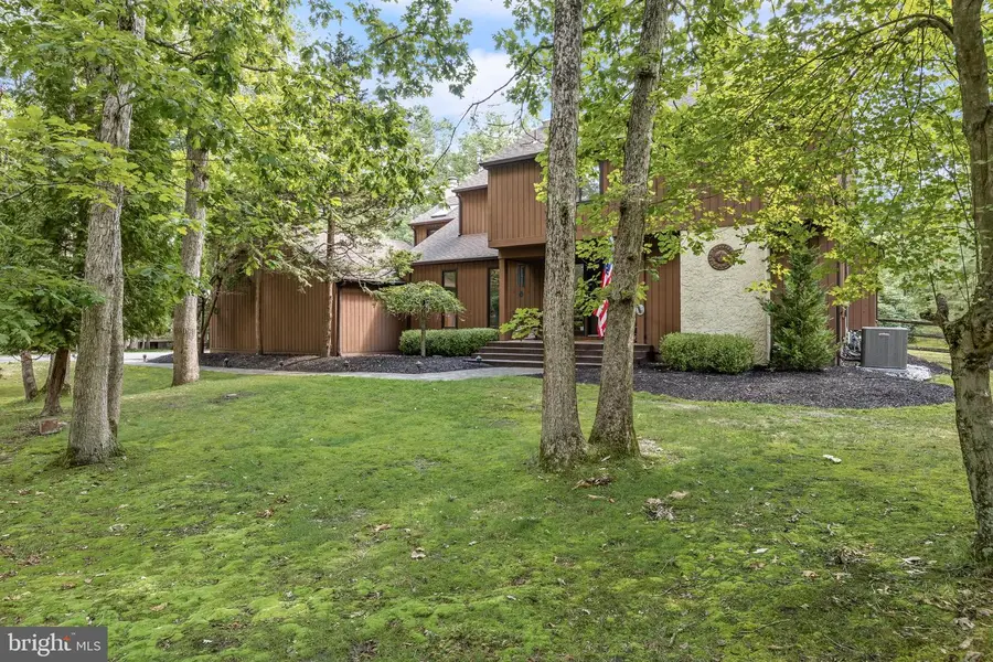 5 Glen Lake Dr, Medford, NJ 08055 - #2