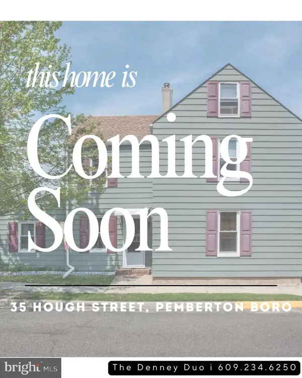35 Hough St, PEMBERTON, NJ 08068
