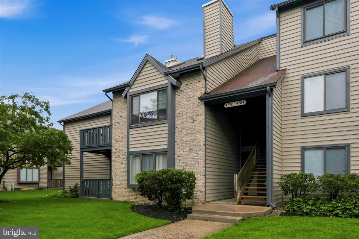 4703 B Dunbarton Rd, Mount Laurel, NJ 08054 - #1