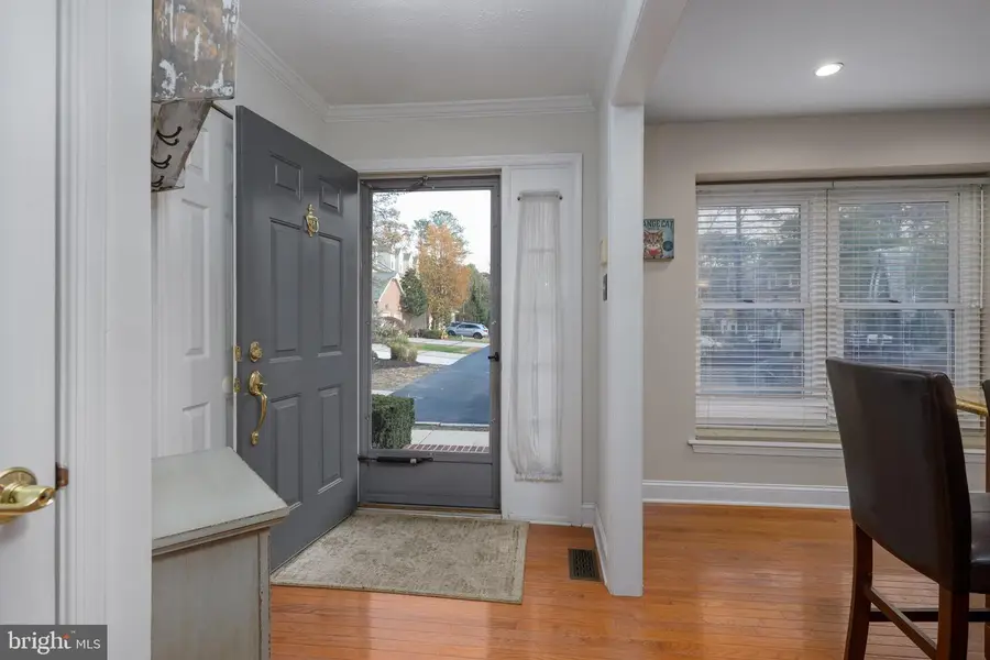 305 Williamsburg Ct, Marlton, NJ 08053 - #2