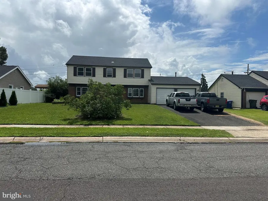82 Gabriel Ln, Willingboro, NJ 08046 - #2