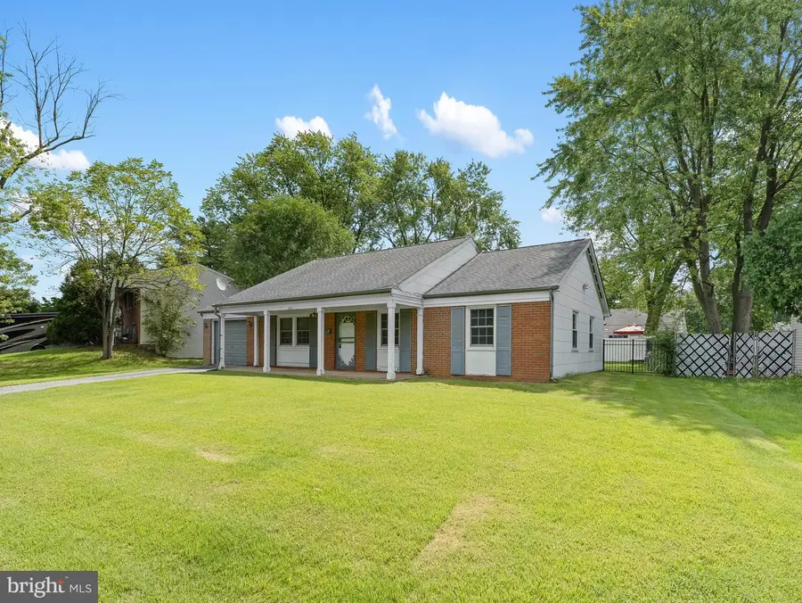 203 Evergreen Dr, Willingboro, NJ 08046 - #3