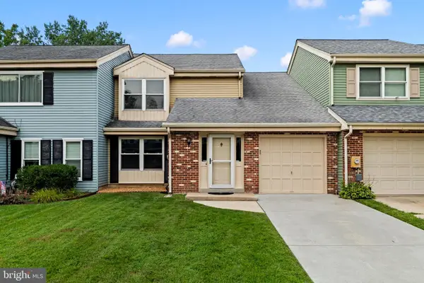 144 Calderwood Ln, MOUNT LAUREL, NJ 08054