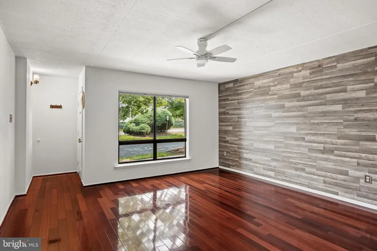 207 Hunter Ct, Marlton, NJ 08053 - #1