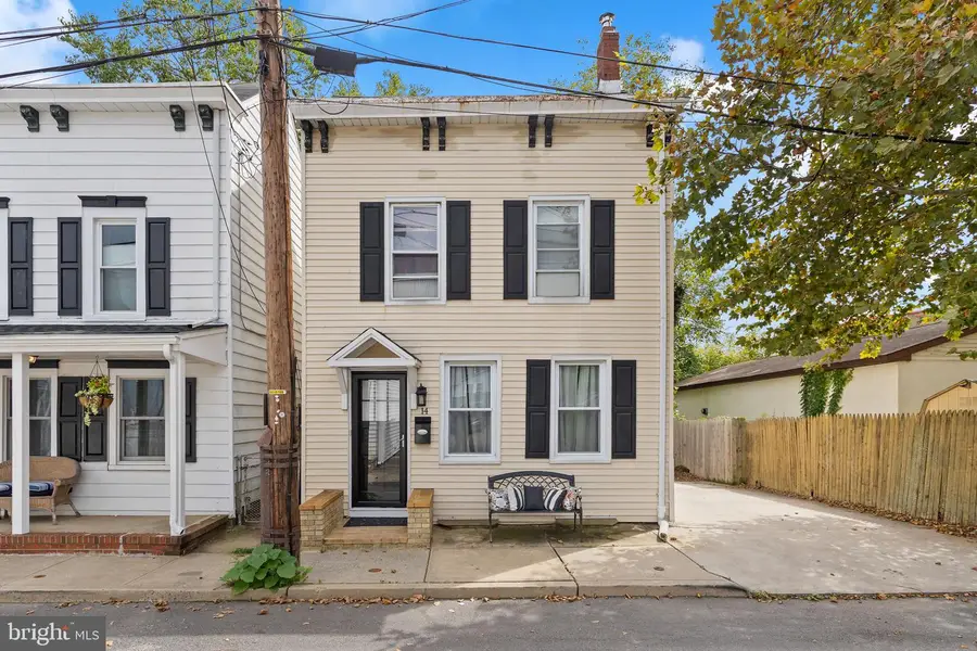 14 Miles Ave, Bordentown, NJ 08505 - #2