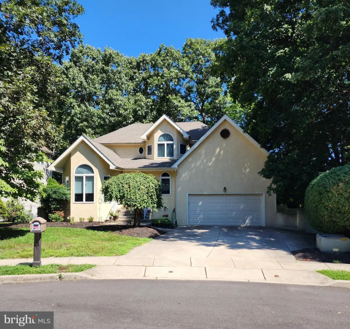 29 Lexington Ct, Mount Laurel, NJ 08054 - #1