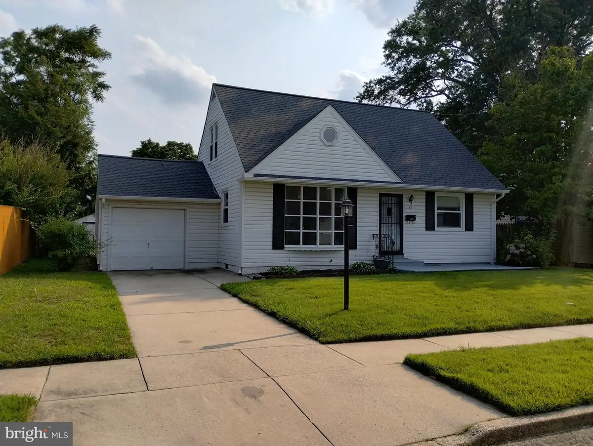 42 Farnsworth Ave, Maple Shade, NJ 08052 - #1