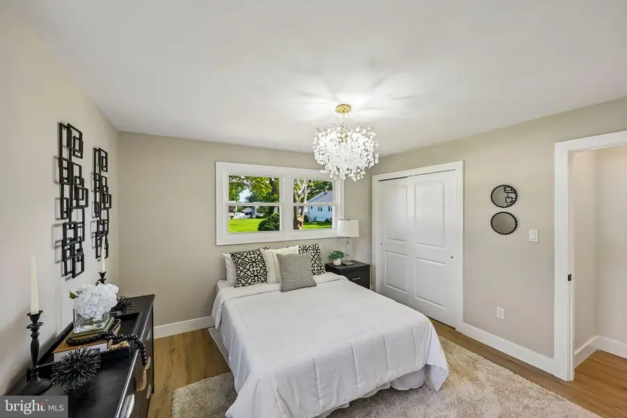 712 E Woodlawn Ave, Maple Shade, NJ 08052 - #2