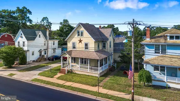 709 Bridgeboro St, RIVERSIDE, NJ 08075