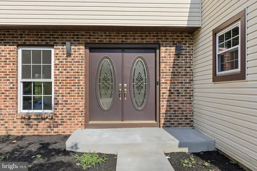 48 Meadowrue Ct, Mount Laurel, NJ 08054 - #3