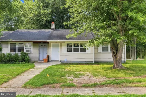189 Norcross Ln, PEMBERTON, NJ 08068