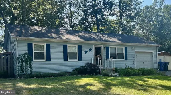 39 Teaberry St, BROWNS MILLS, NJ 08015