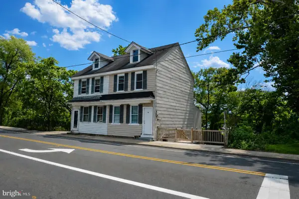 72 Rancocas Rd, MOUNT HOLLY, NJ 08060