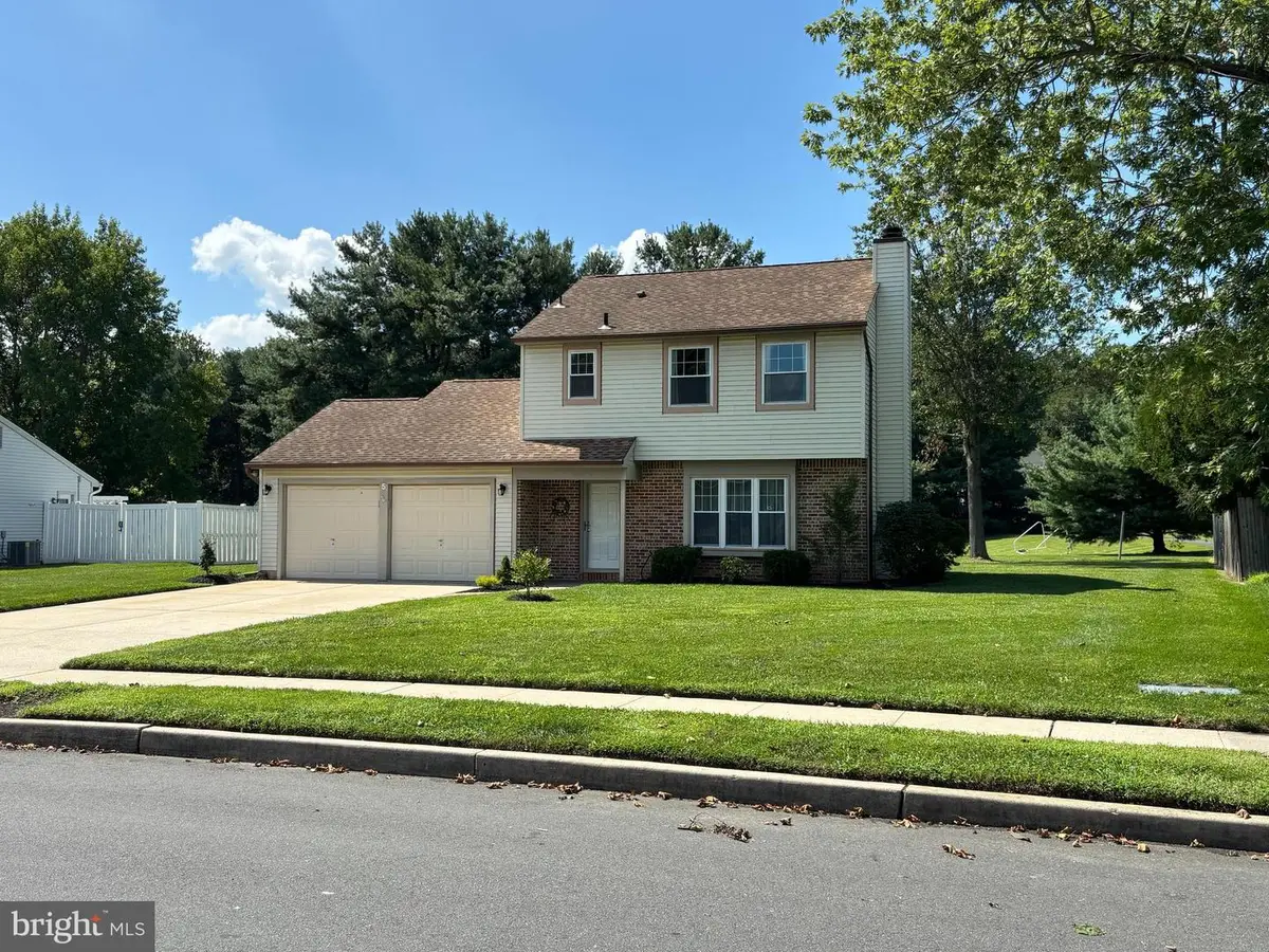 5 Woodcrest Dr, Eastampton, NJ 08060 - #1