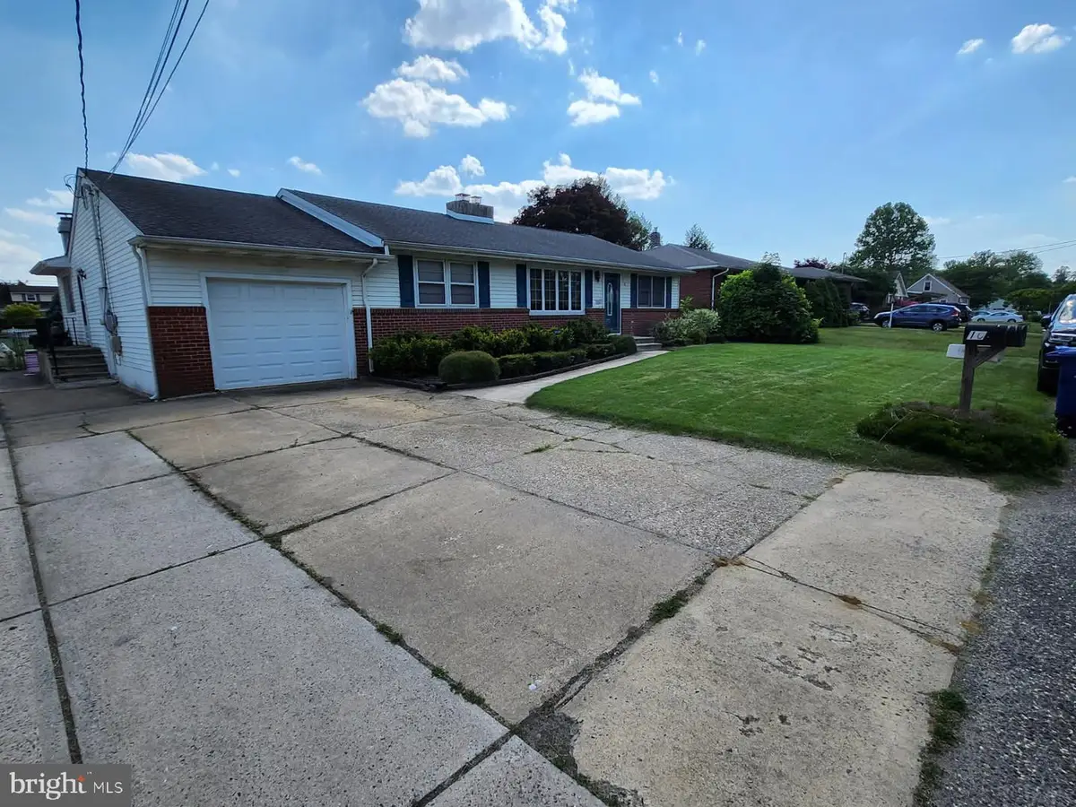10 Spruce Ave, Bordentown, NJ 08505 - #1