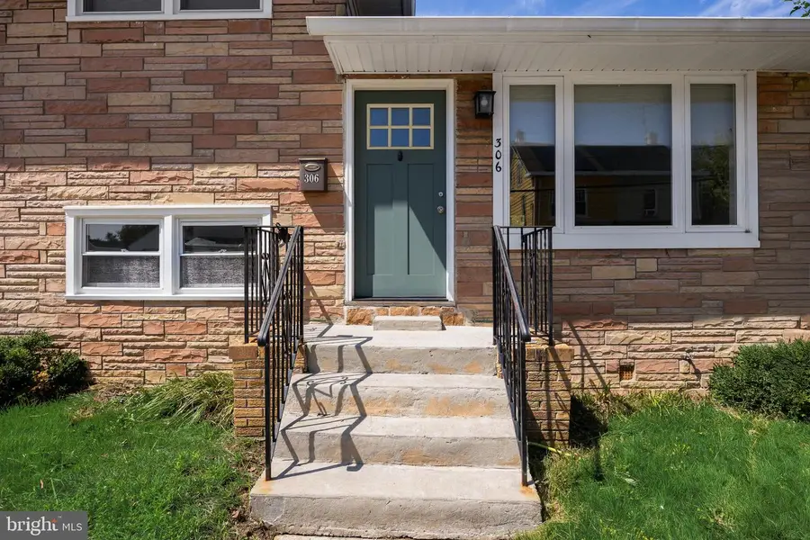 306 Borden St, Bordentown, NJ 08505 - #3