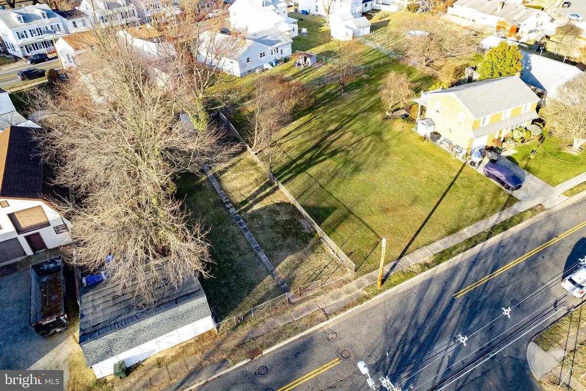 707 Columbus Rd, Burlington, NJ 08016 - #1