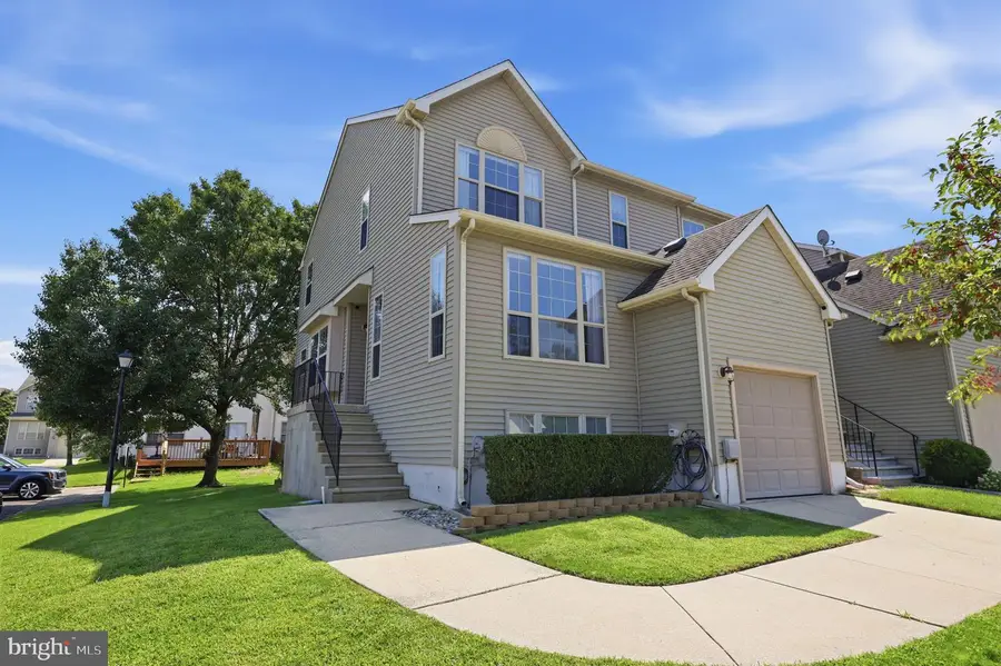 10 Larkspur Ct, Delran, NJ 08075 - #2