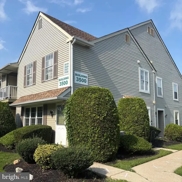 3521a Neils Ct, MOUNT LAUREL, NJ 08054