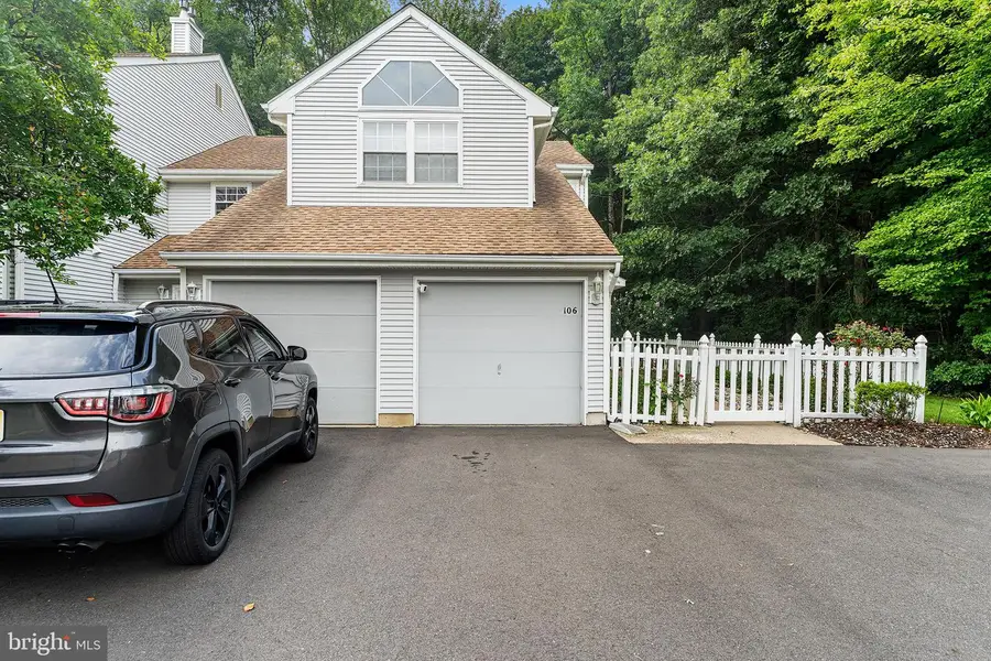 106 Birch Hollow Dr, Bordentown, NJ 08505 - #2