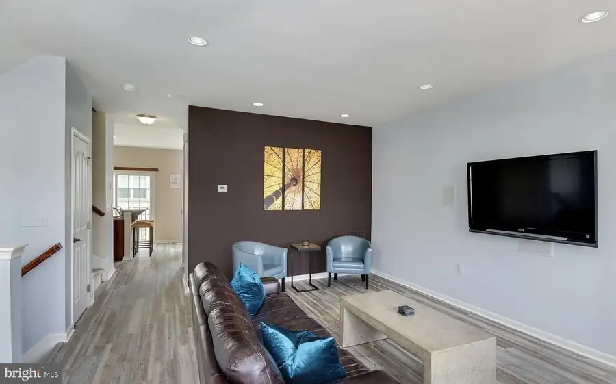 47 Riverwalk Blvd, Burlington, NJ 08016 - #3