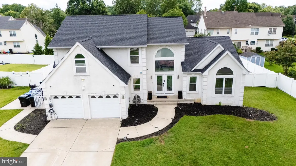102 Smethwycke Dr, Cinnaminson, NJ 08077 - #1