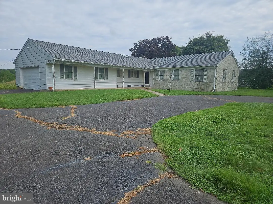 139 E Old York Rd, Chesterfield, NJ 08515 - #1