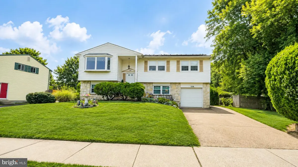 1208 Salem Rd, Burlington, NJ 08016 - #1
