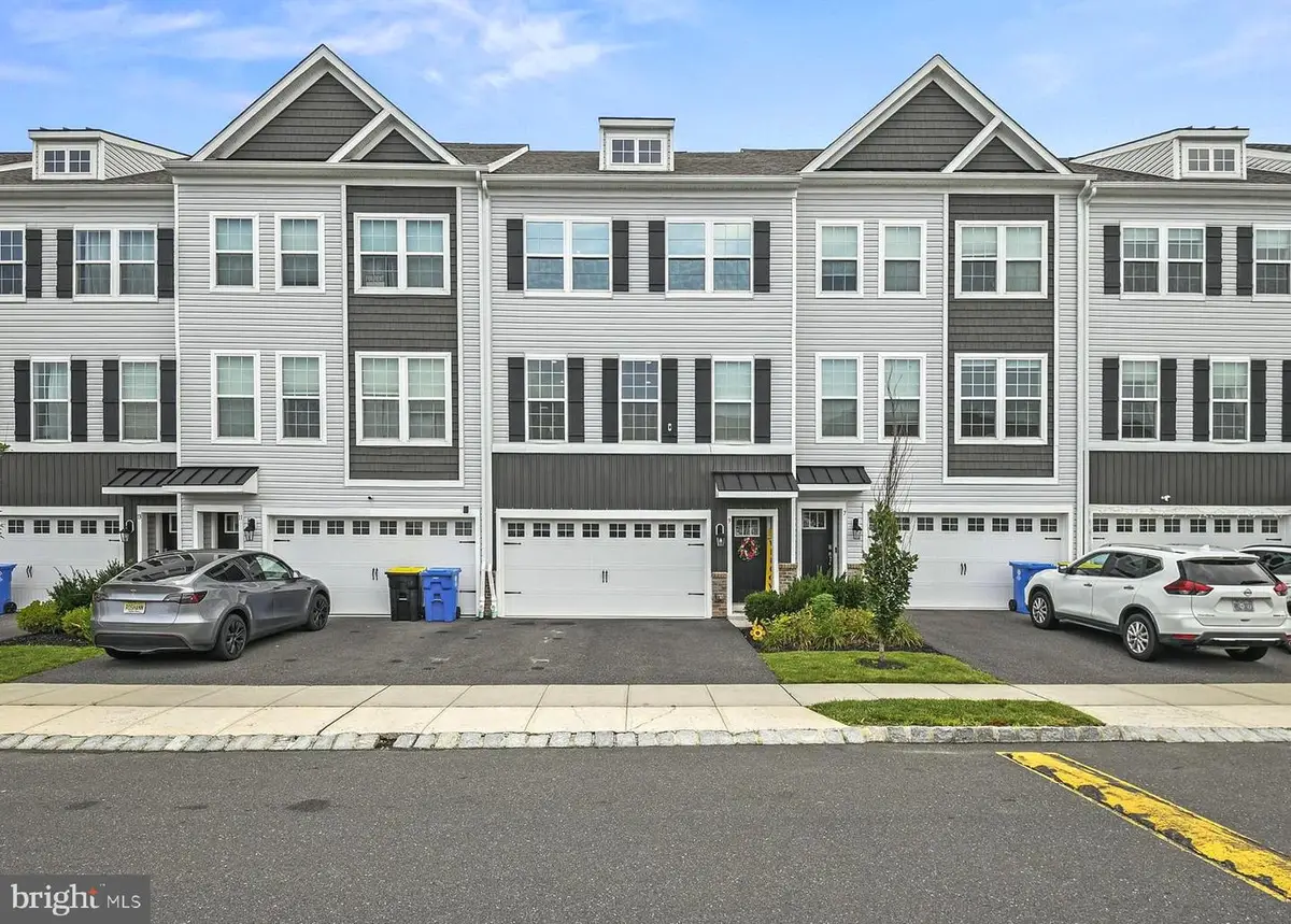 9 Autumn Park Blvd, Medford, NJ 08055 - #1