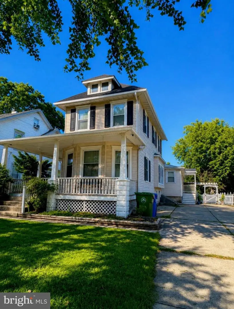 726 Cinnaminson Ave, Palmyra, NJ 08065 - #1