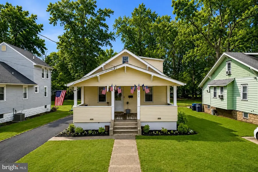 317 S Washington Ave, Moorestown, NJ 08057 - #2