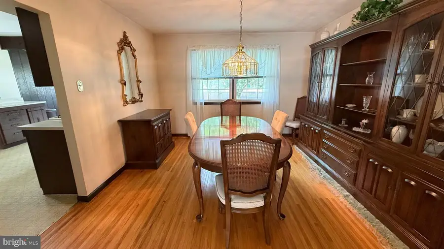901 Schisler Dr, Florence, NJ 08518 - #3