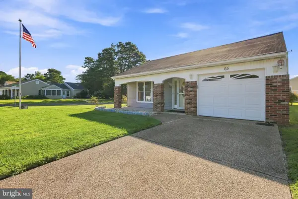 65 Westminster Dr S, SOUTHAMPTON, NJ 08088