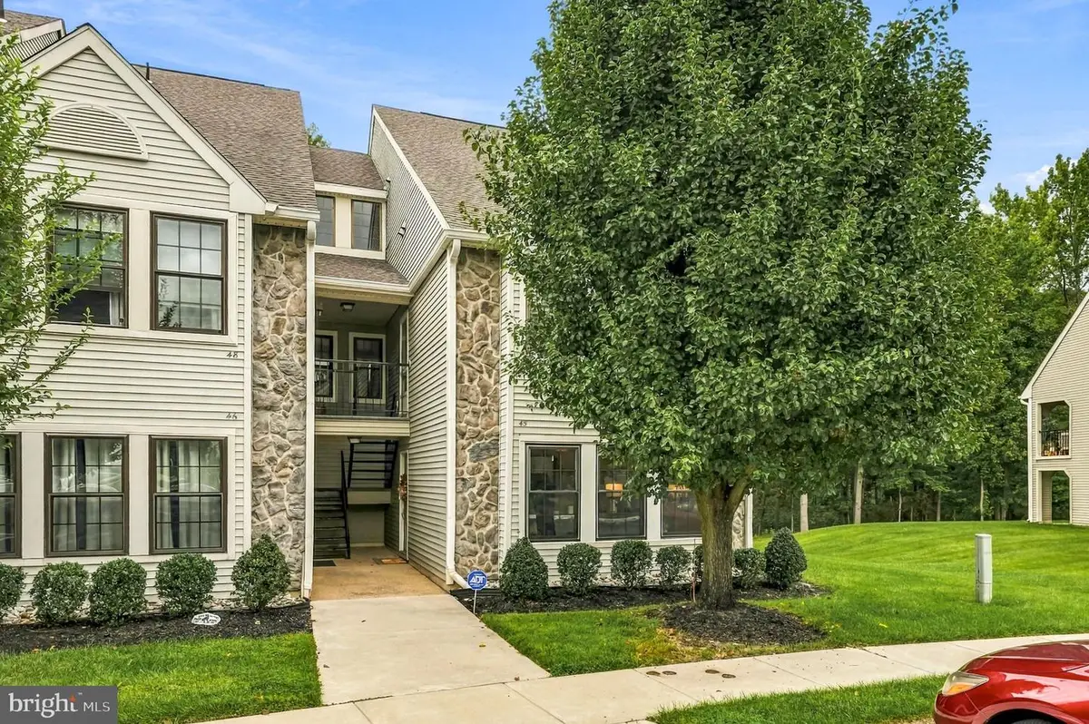 45 Bridgewater Dr, Marlton, NJ 08053 - #1