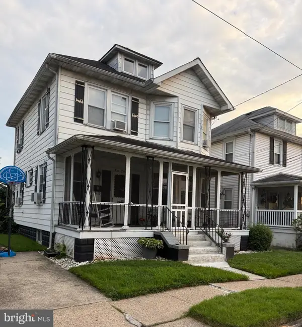 318 Conover St, BURLINGTON, NJ 08016
