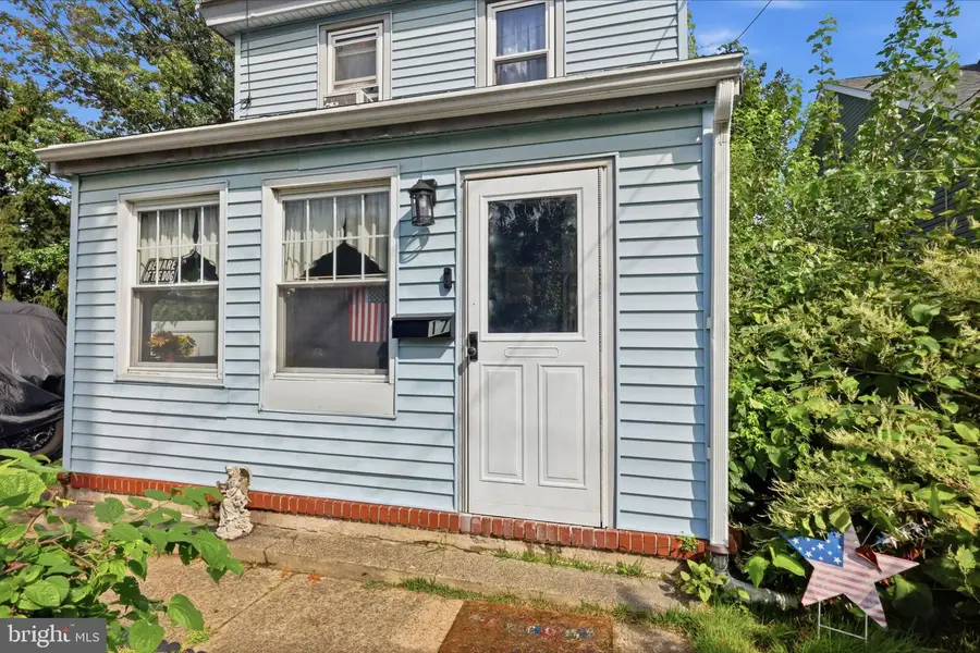 17 Polk St, Riverside, NJ 08075 - #3
