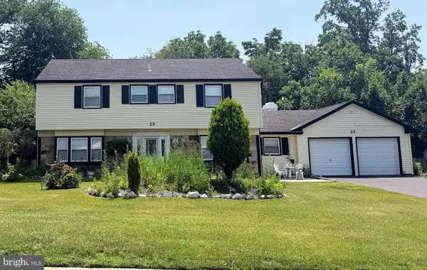 25 Traynor Ln, WILLINGBOROUGH, NJ 08046
