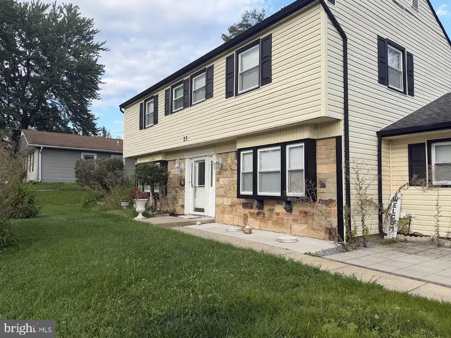 25 Traynor Ln, Willingboro, NJ 08046 - #2