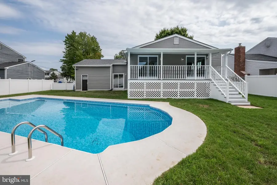 13 Kingsbridge Dr, Burlington, NJ 08016 - #2