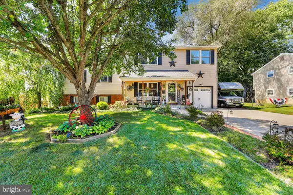 36 Manchester Ave, MARLTON, NJ 08053