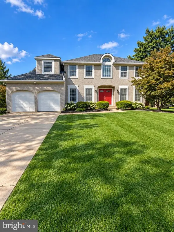 16 Kensington Dr, EASTAMPTON TWP, NJ 08060