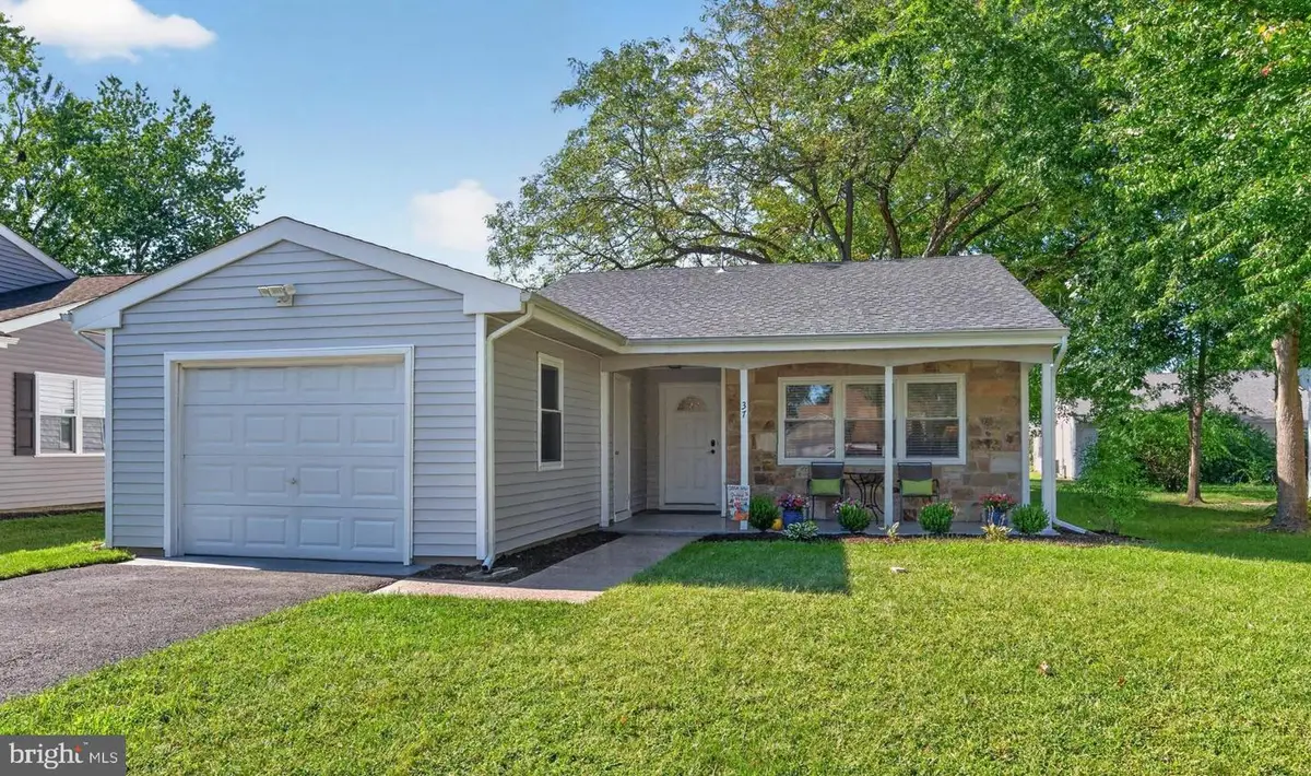 37 Chelsea Pl, Leisuretowne, NJ 08088 - #1