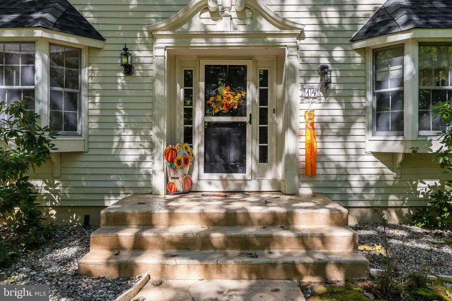 14 Wethersfield Dr, Medford, NJ 08055 - #3