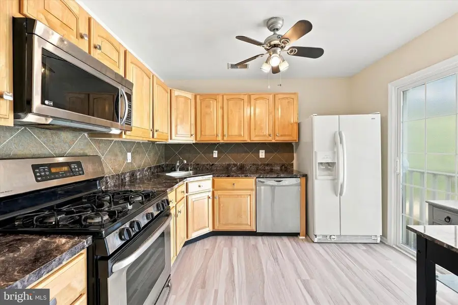 23 Tattersall Dr, Burlington, NJ 08016 - #2