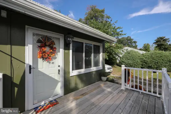 16 Holly Blvd, SOUTHAMPTON TWP, NJ 08088
