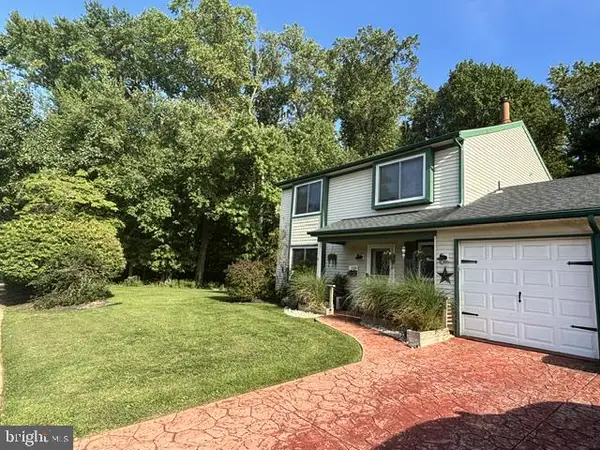 1106 Westerly Dr, MARLTON, NJ 08053