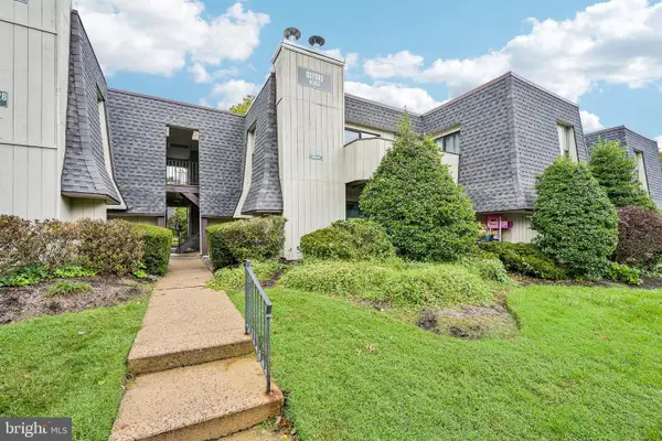 25 S. Church Rd #115, MAPLE SHADE, NJ 08052