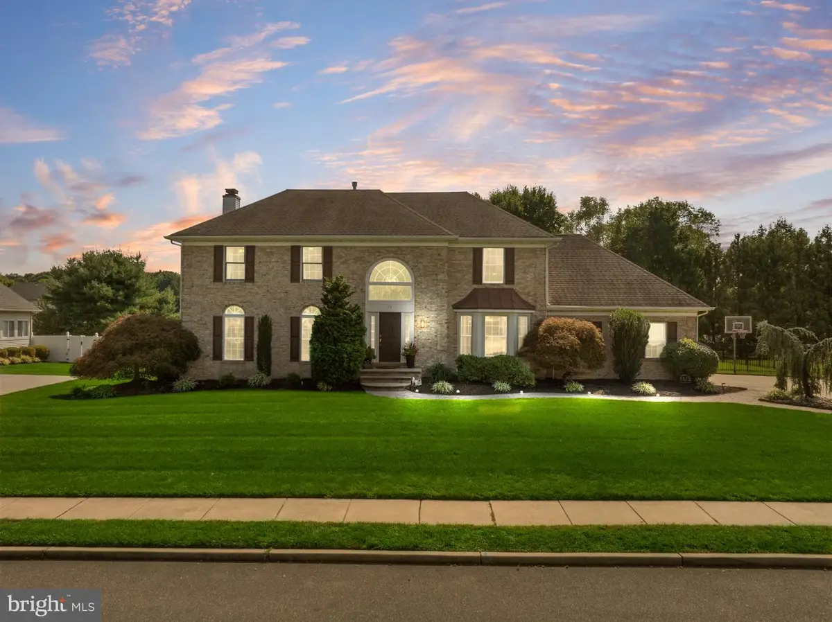 35 Parry Dr, Hainesport, NJ 08036 - #1