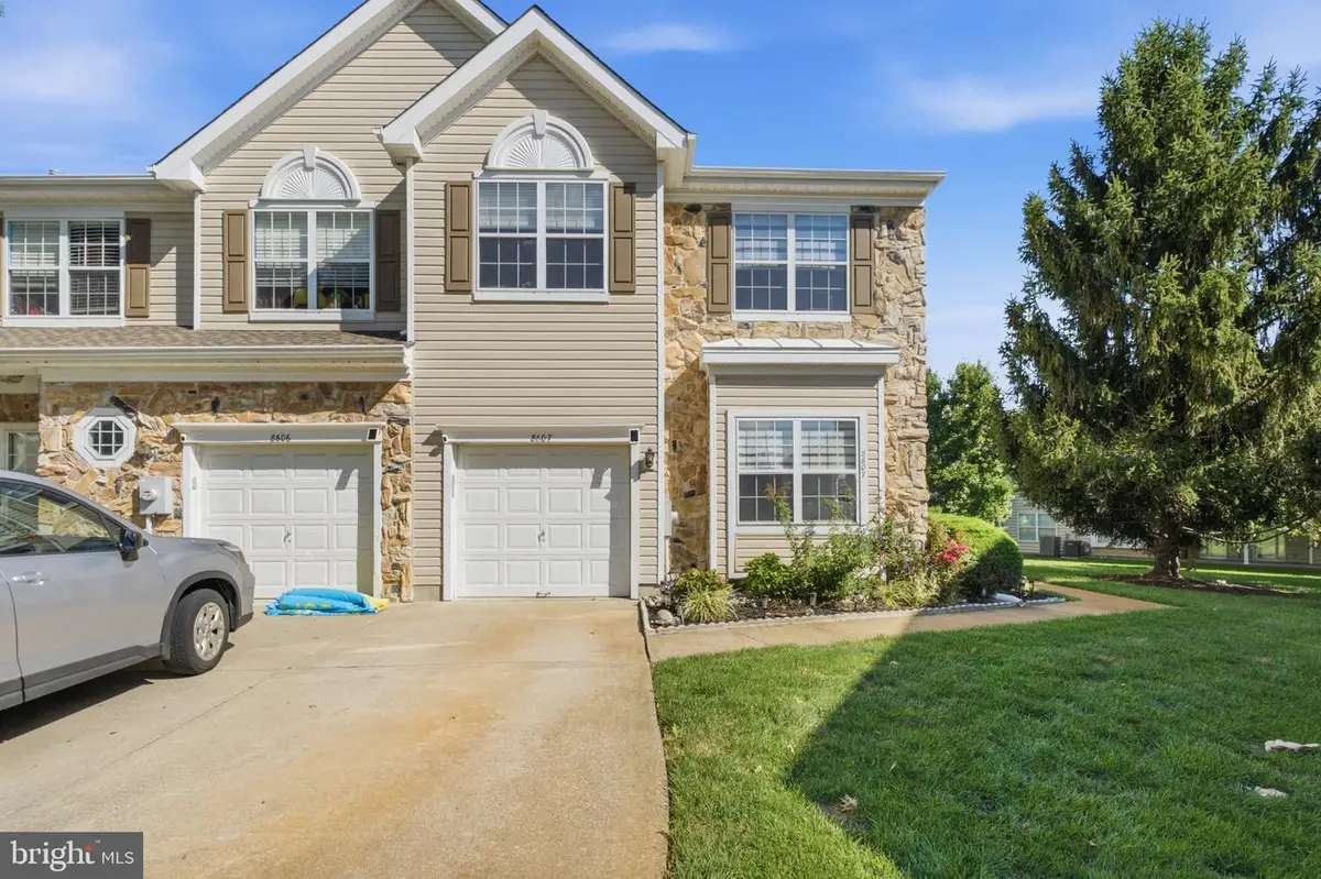 8607 Normandy Dr, Mount Laurel, NJ 08054 - #1