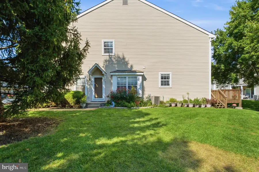 8607 Normandy Dr, Mount Laurel, NJ 08054 - #3